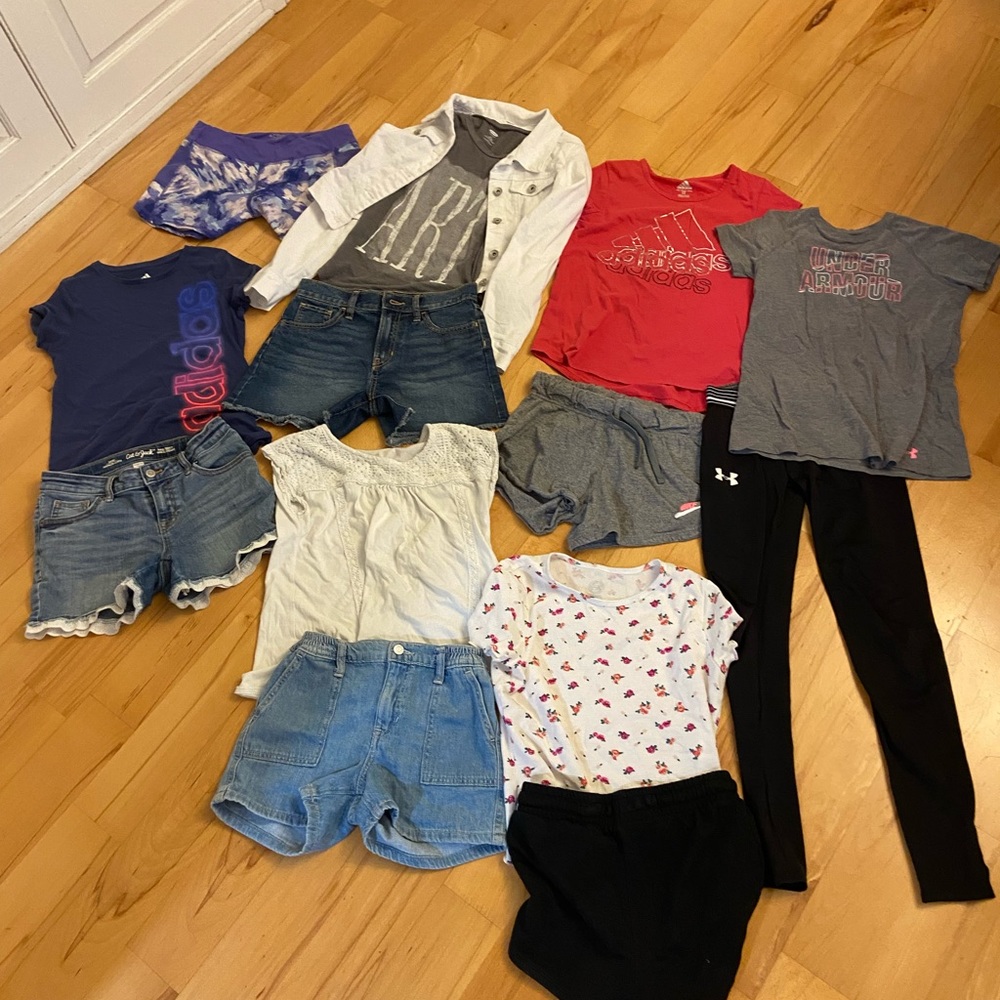 Girls clothing